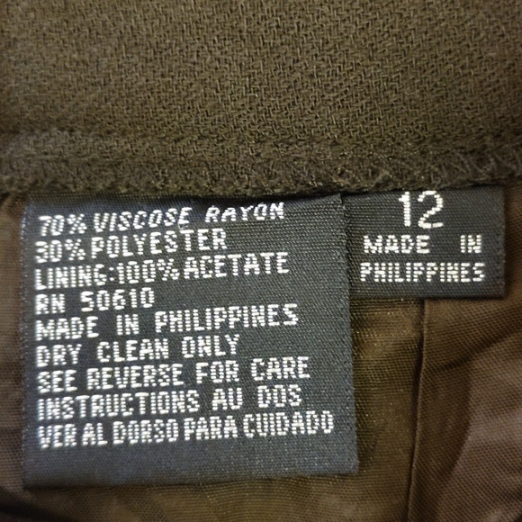 Kasper Green/Black Double Breast Suit with Animal Print Collar - Picture 9 of 9